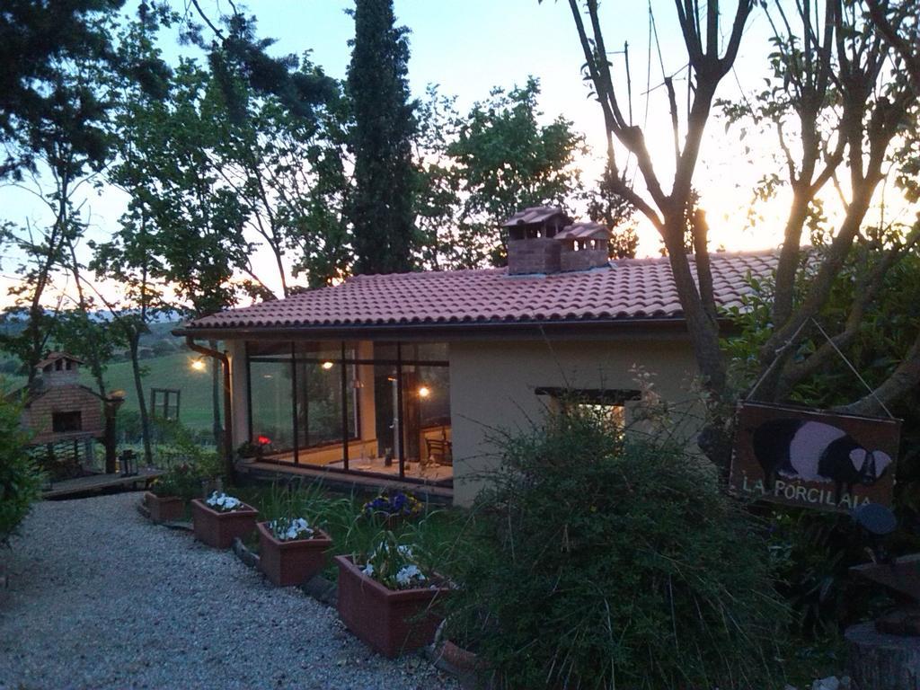 Agriturismo La Terra Valiano Zewnętrze zdjęcie